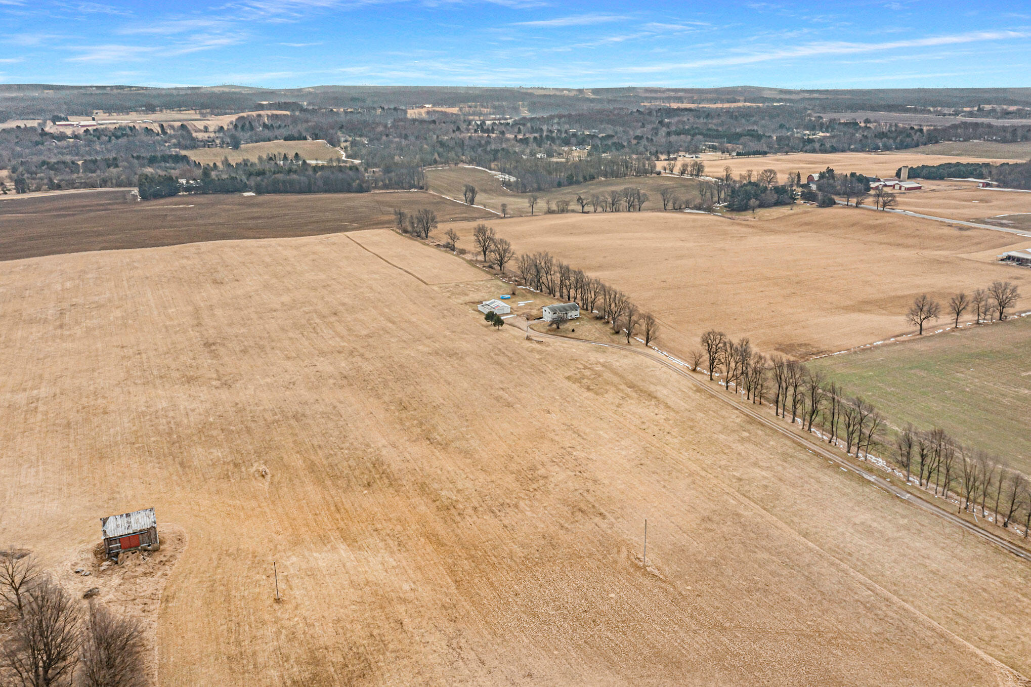 13265 Burroughs Road Delton, MI 49046 - Photo 22 of 29 DJI_0203