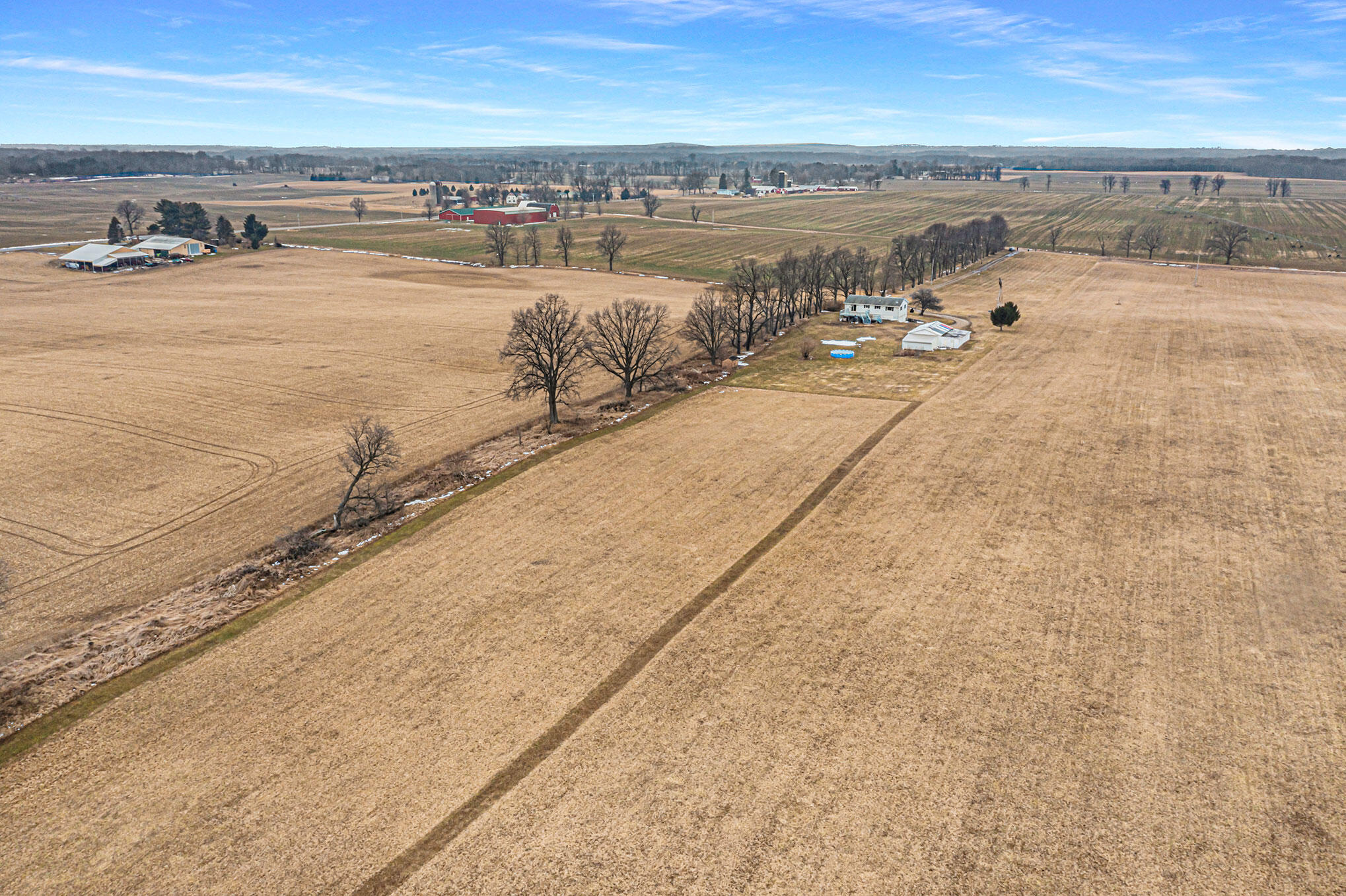 13265 Burroughs Road Delton, MI 49046 - Photo 23 of 29 DJI_0189
