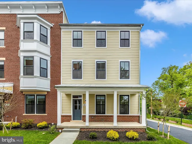 $890,000 | 426 Chapel Alley, Frederick, MD 21701