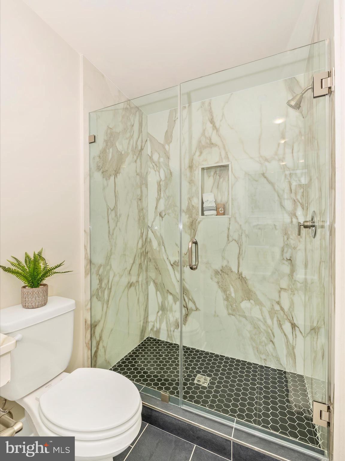 426 Chapel Alley Frederick, MD 21701 - Photo 30 of 53 - photo likenessPrimary Bathroom