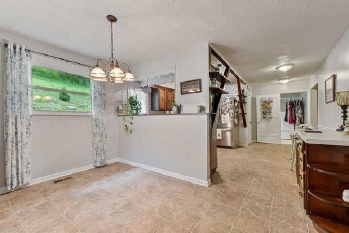 698 Lick Branch Road Charleston, WV 25312 - Photo 12 of 24 Gallery Image 12