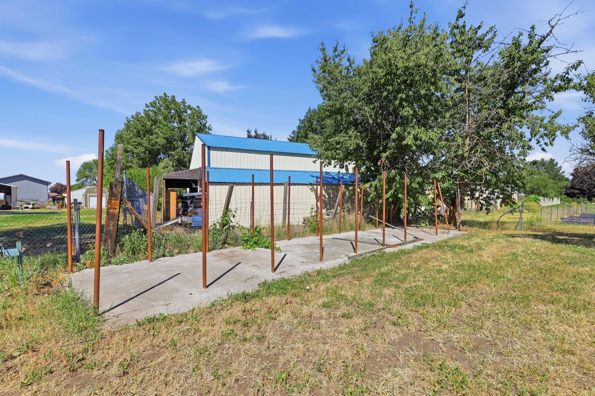25815 East River Road Otis Orchards, WA 99027 - Photo 34 of 49 Gallery Image 34