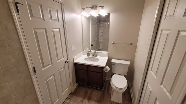 $285,000 | 1422 Carlisle Lane, Hampshire, IL 60140