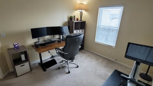 $285,000 | 1422 Carlisle Lane, Hampshire, IL 60140