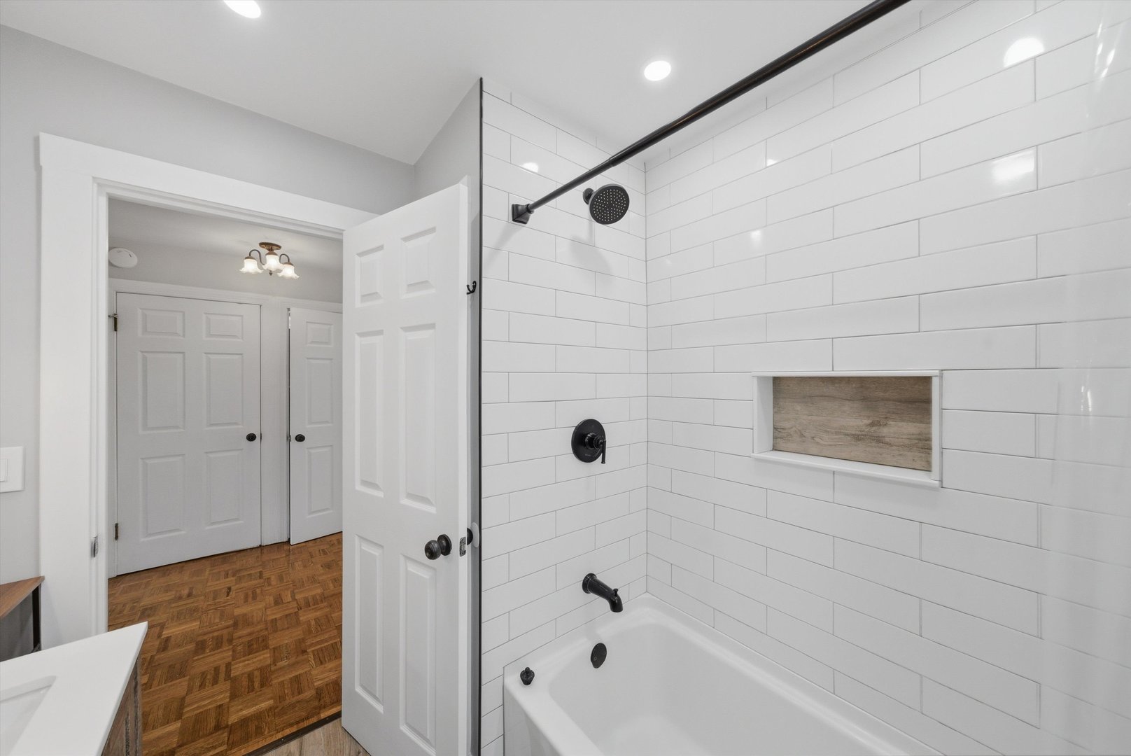 2826 North Rutherford Avenue Chicago, IL 60634 - Photo 10 of 30