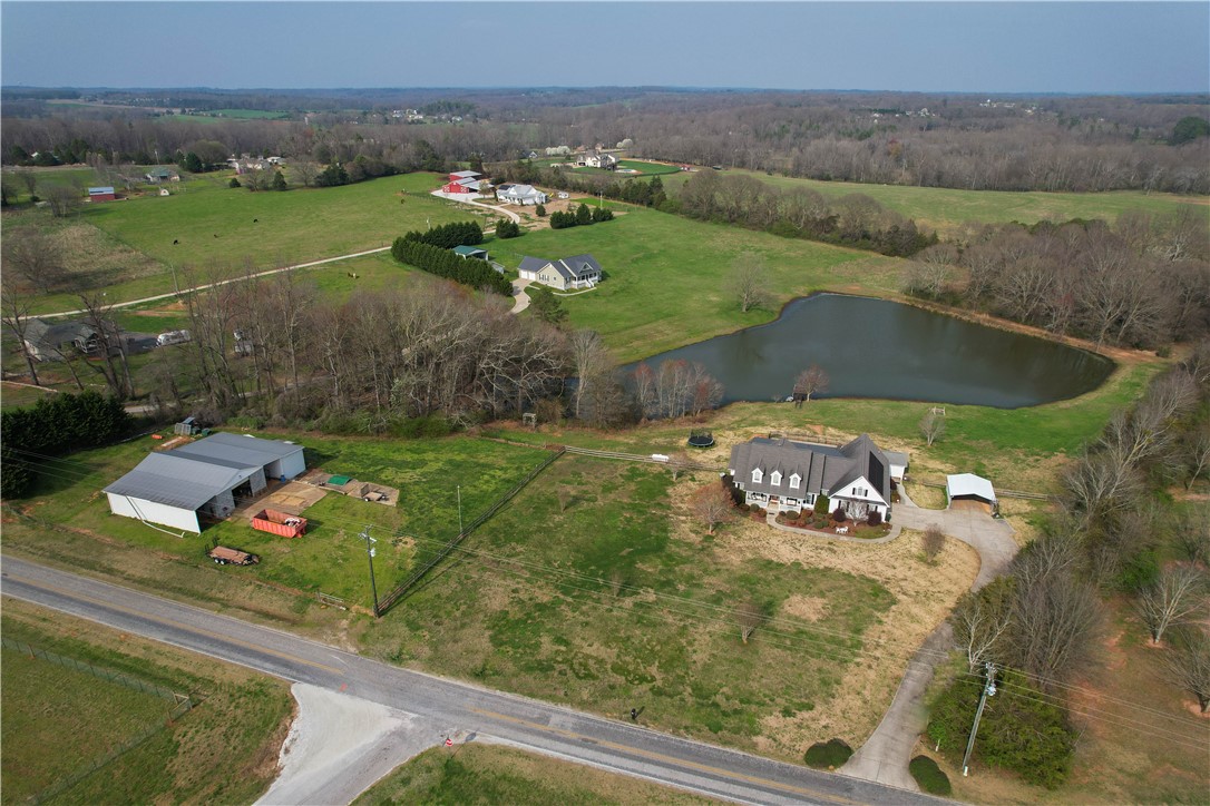 123 Richey Road Fair Play, SC 29643 - Photo 5 of 50 Gallery Image 5