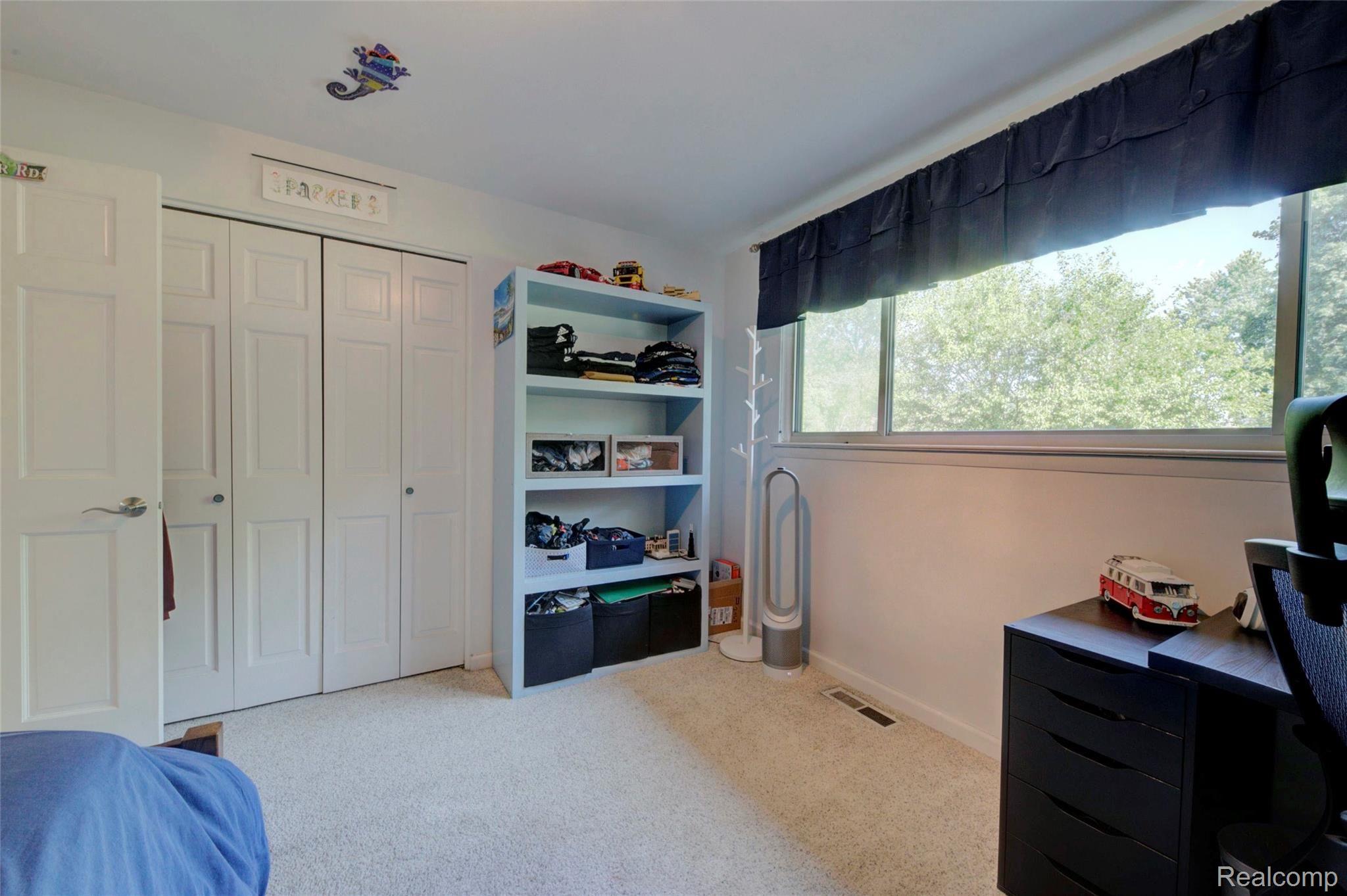 2465 Little Trail Road Walled Lake, MI 48390 - Photo 40 of 62 4H8A7827_8_9.jpg