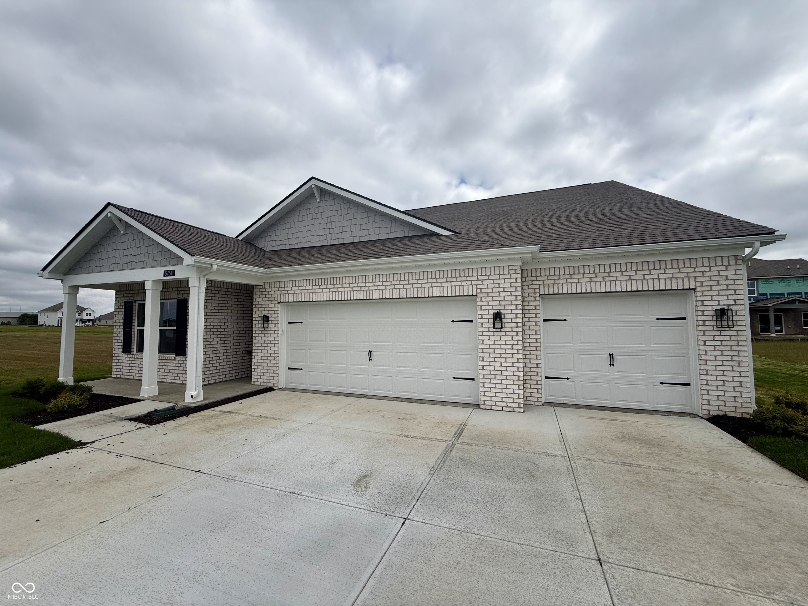5751 Bancroft Drive Pendleton, IN 46064 - Photo 2 of 46