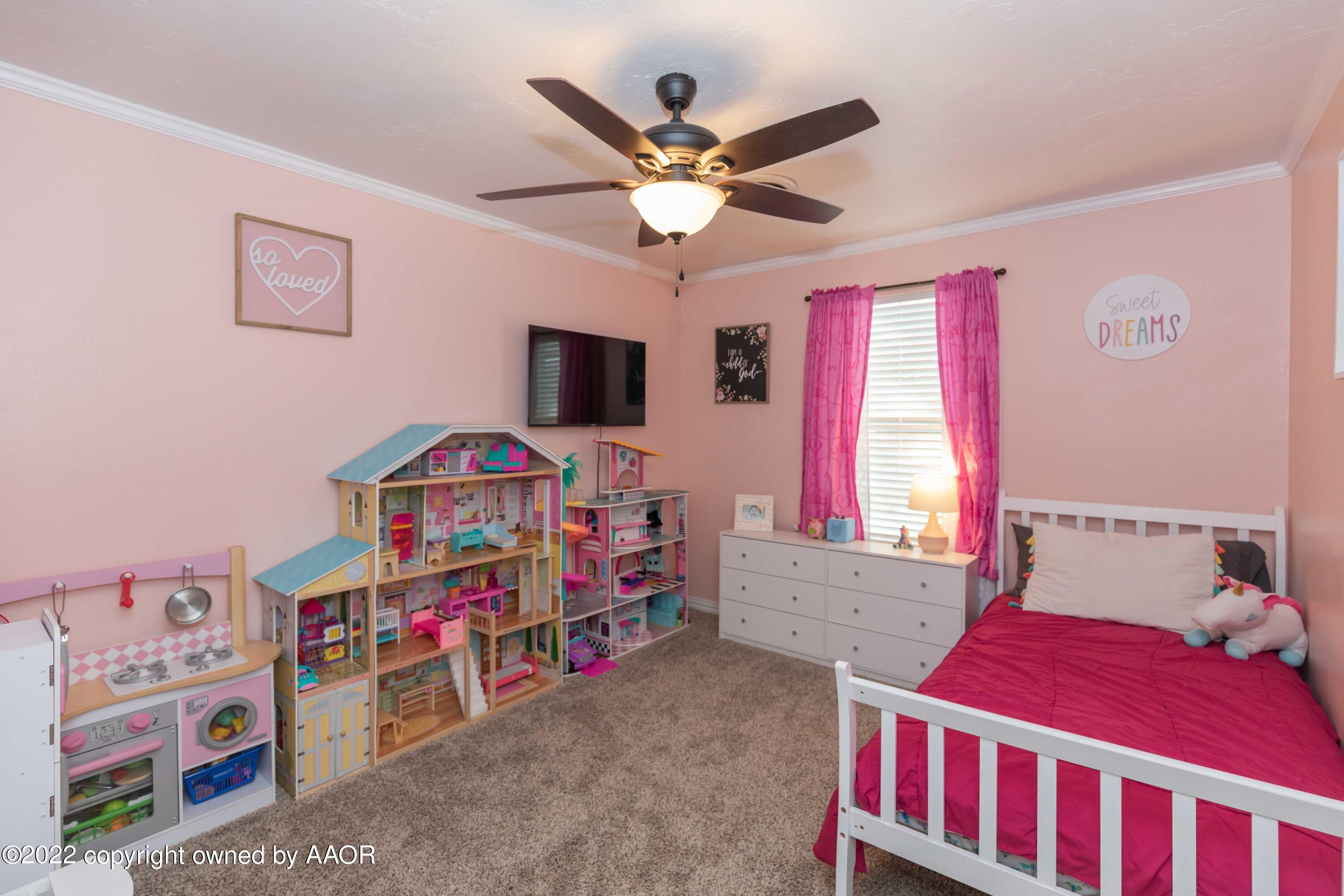 6410 Hamstead Drive Amarillo, TX 79109 - Photo 33 of 50 BEDROOM 3 VIEW 1