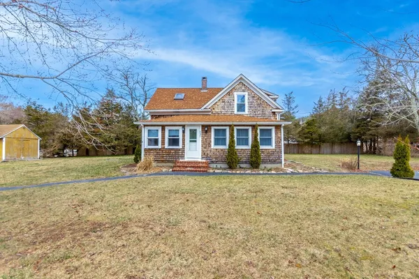 $484,900 | 137 Fearing Hill Road, Wareham, MA 02576