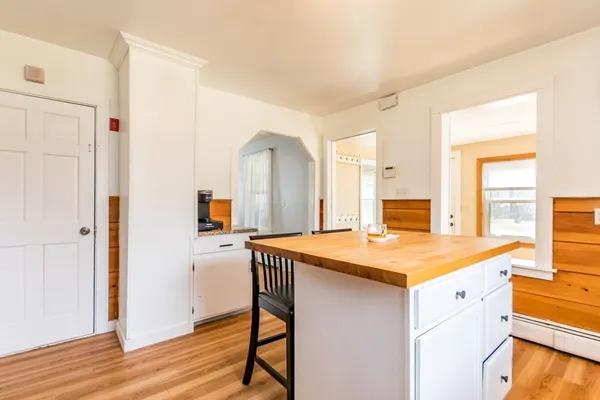 $484,900 | 137 Fearing Hill Road, Wareham, MA 02576