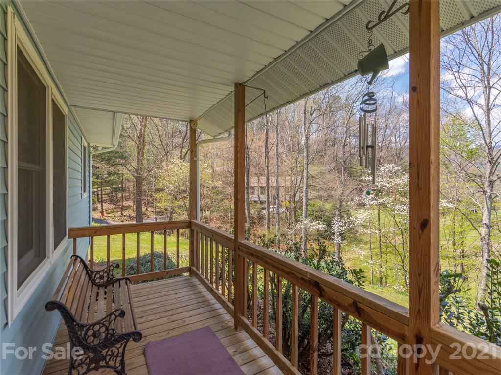 313 Shady Ridge Road Waynesville, NC 28785 - Photo 2 of 28 Gallery Image 2