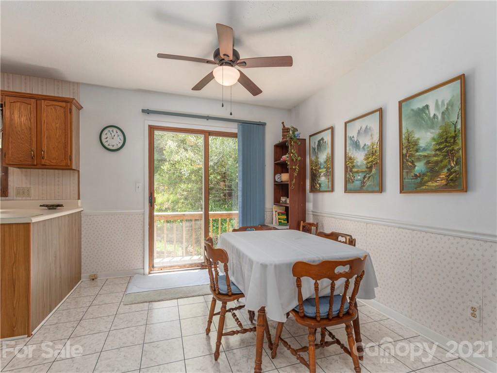 313 Shady Ridge Road Waynesville, NC 28785 - Photo 6 of 28 Gallery Image 6