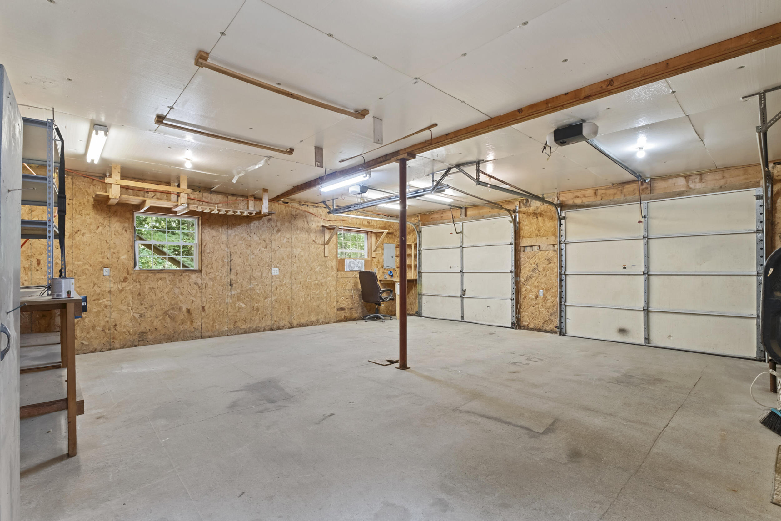 96 Taylor Woods Road Belgrade, ME 04917 - Photo 45 of 76 96_taylor_woods-interior-21