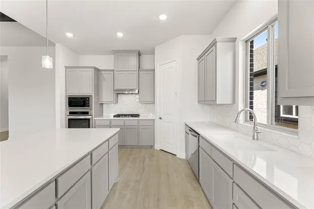 $499,900 | 1019 Moss Grv Trail, Justin, TX 76247