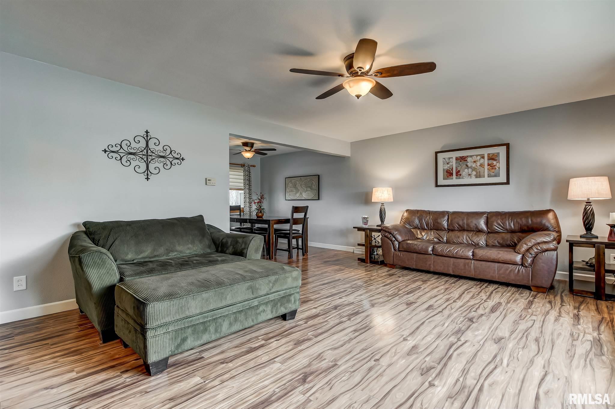 708 Trojan Road Auburn, IL 62615 - Photo 3 of 35 Gallery Image 3