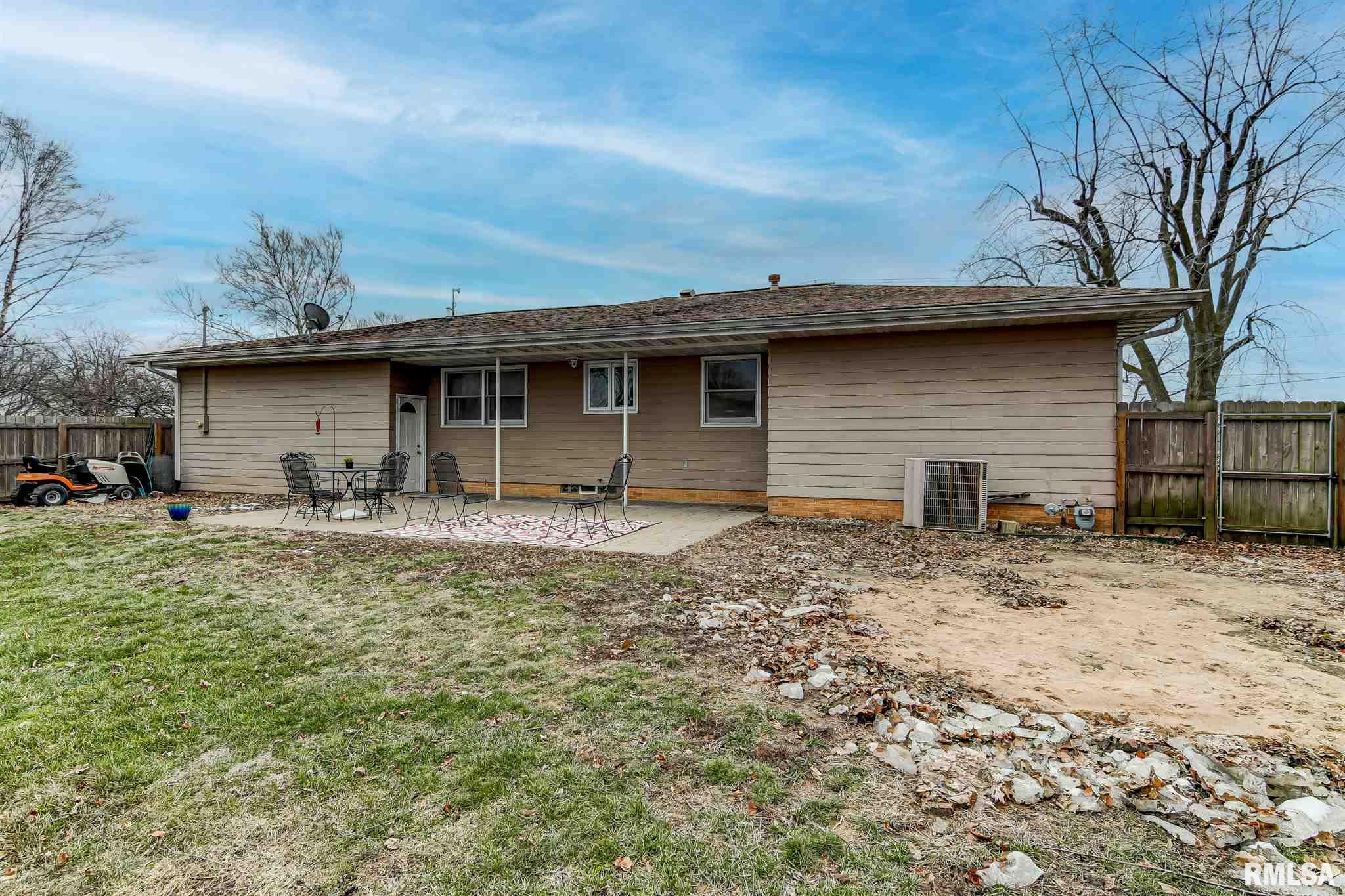 708 Trojan Road Auburn, IL 62615 - Photo 31 of 35 Gallery Image 31