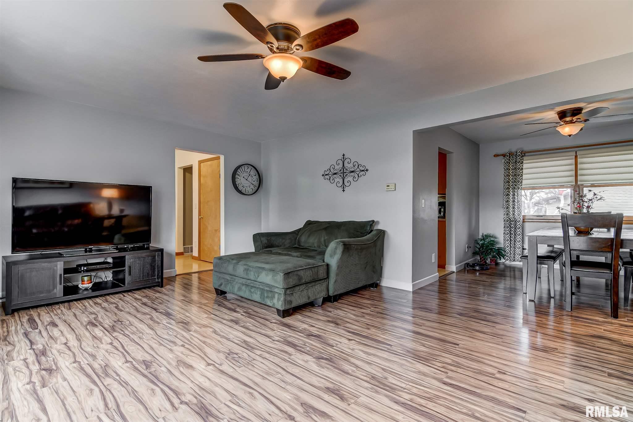 708 Trojan Road Auburn, IL 62615 - Photo 6 of 35 Gallery Image 6