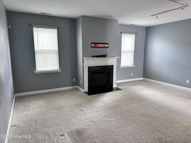 $2,600 | 109 Pennington Street, Jacksonville, NC 28540