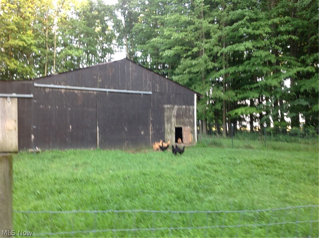 17780 Hosmer Road Middlefield, OH 44062 - Photo 27 of 31 Gallery Image 27