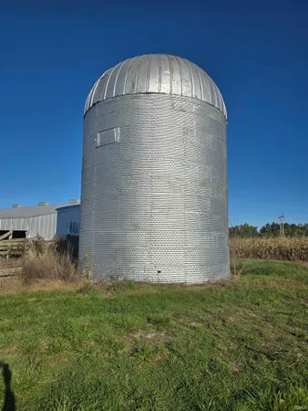 $299,000 | 13762 Highway 231, Loogootee, IN 47553