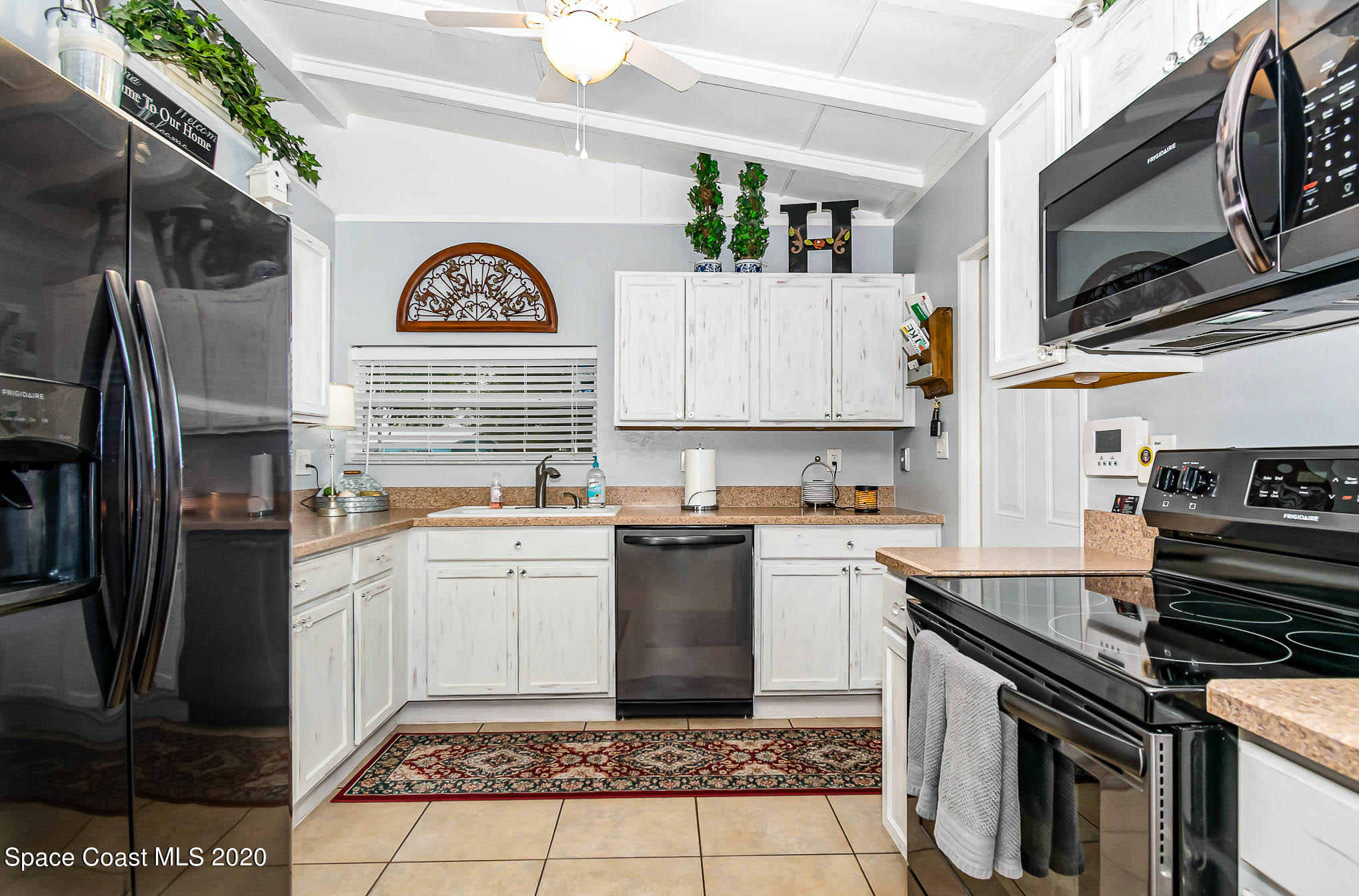 2146 Laden Road Melbourne, FL 32935 - Photo 5 of 22 DSC_0003-Edit
