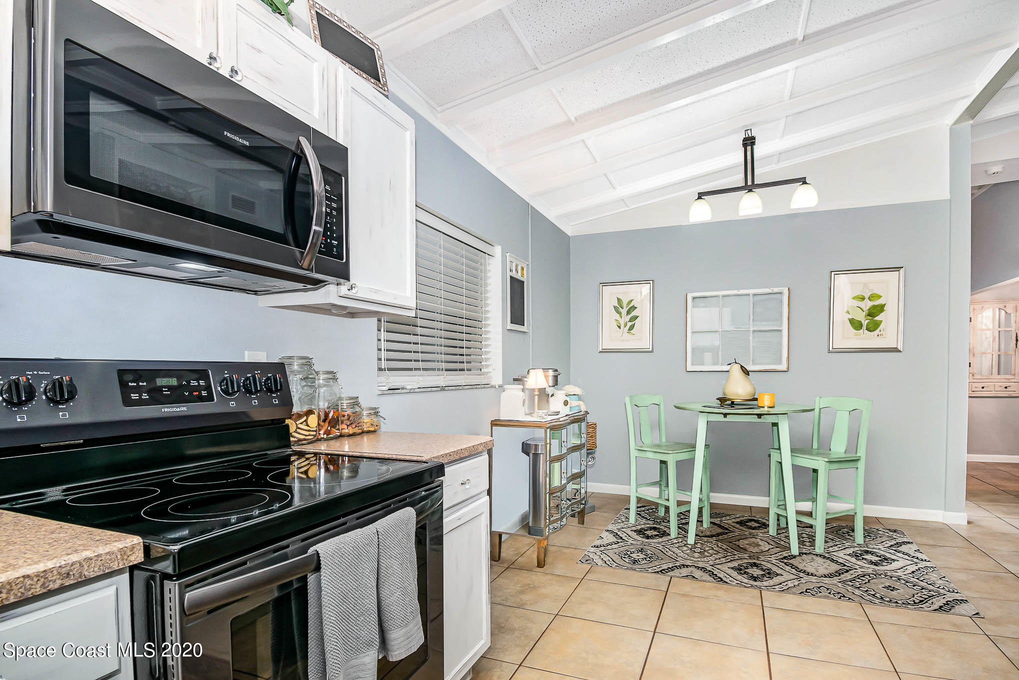 2146 Laden Road Melbourne, FL 32935 - Photo 6 of 22 DSC_0005-Edit