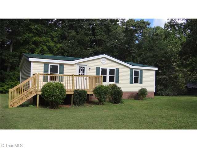 4431 Maness Road Seagrove, NC 27341 - Photo 1 of 15 Exterior Front.