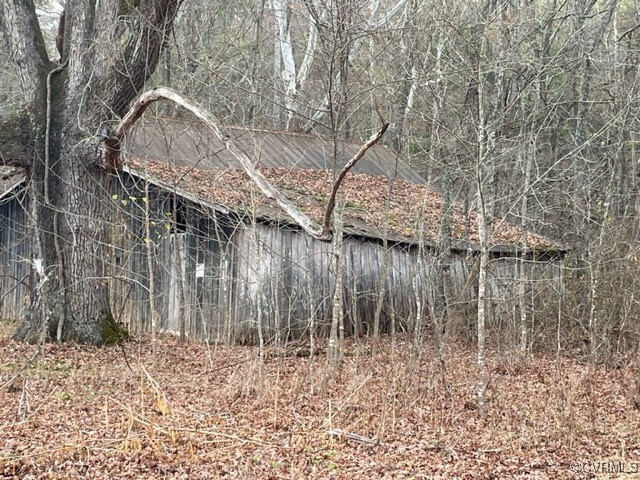 7305 Big Back Creek Road Warm Springs, VA 24484 - Photo 4 of 13 a backyard of a house with lots of green space