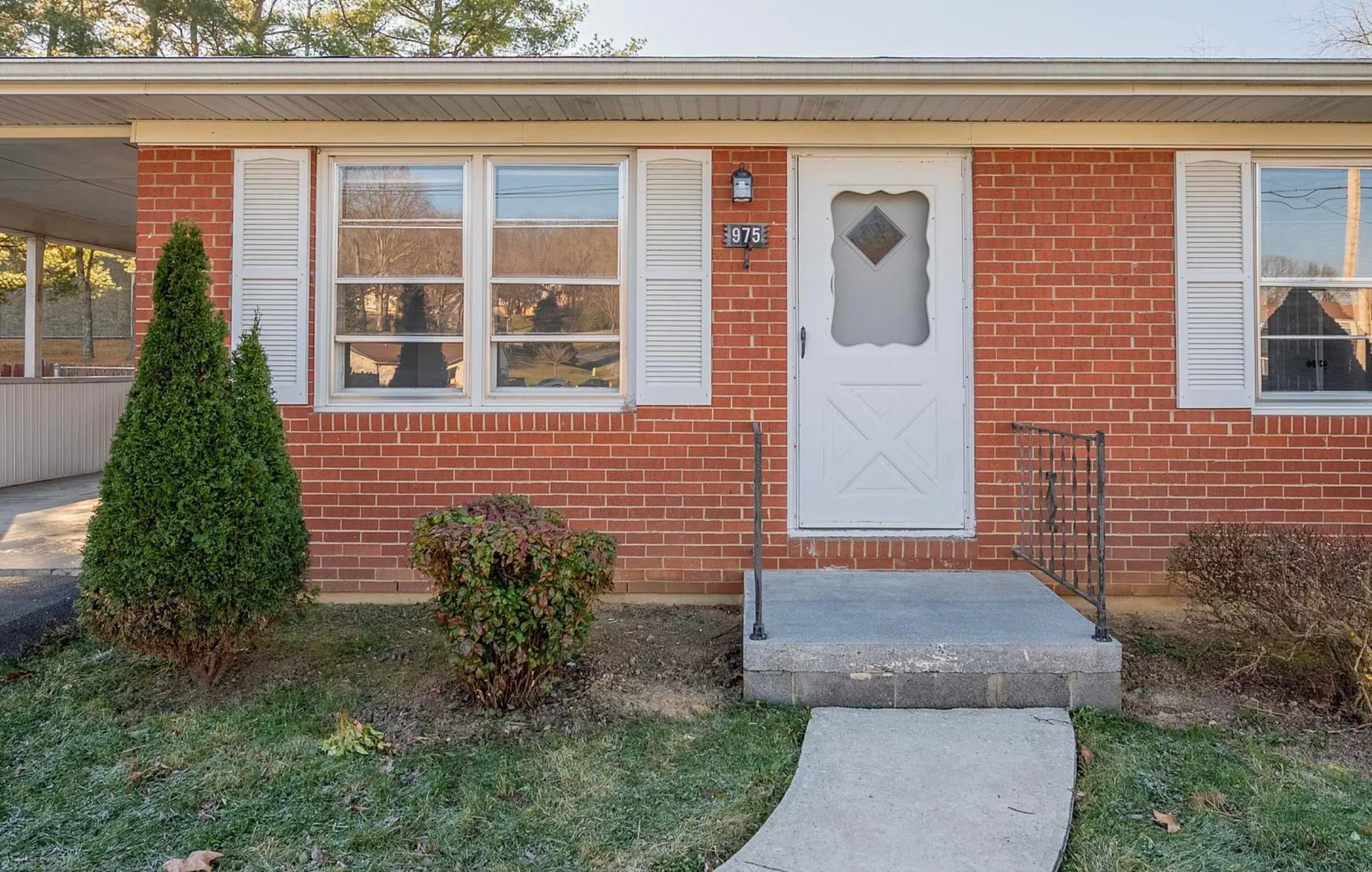975 Reading Road Christiansburg, VA 24073 - Photo 6 of 38 Gallery Image 6