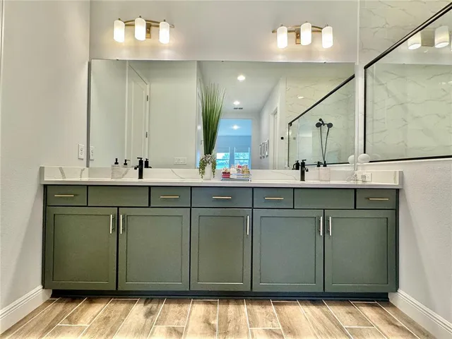 a view of a pathway with a yard