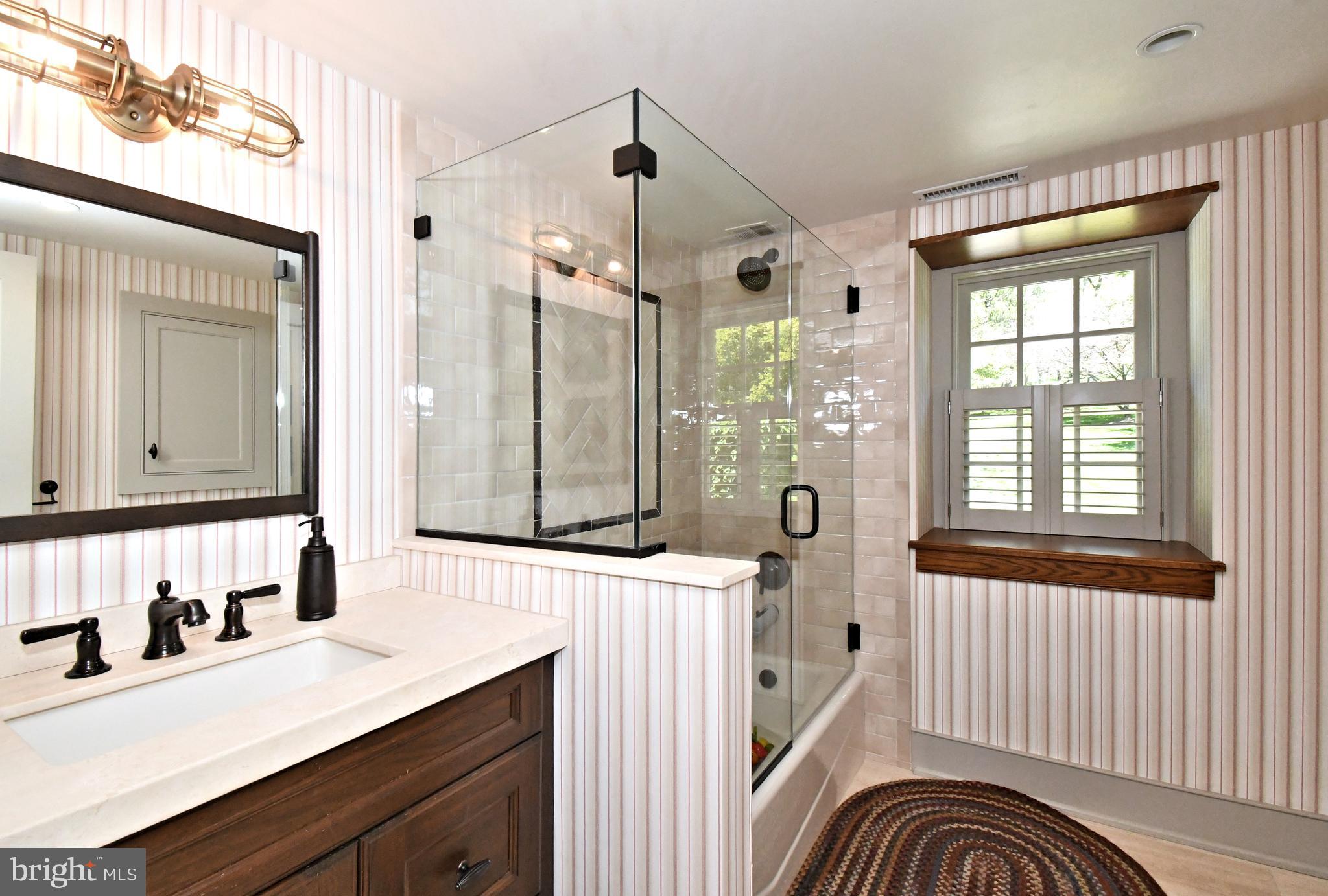465 Pineville Road Newtown, PA 18940 - Photo 82 of 146 En Suite Bath for Bedroom 3