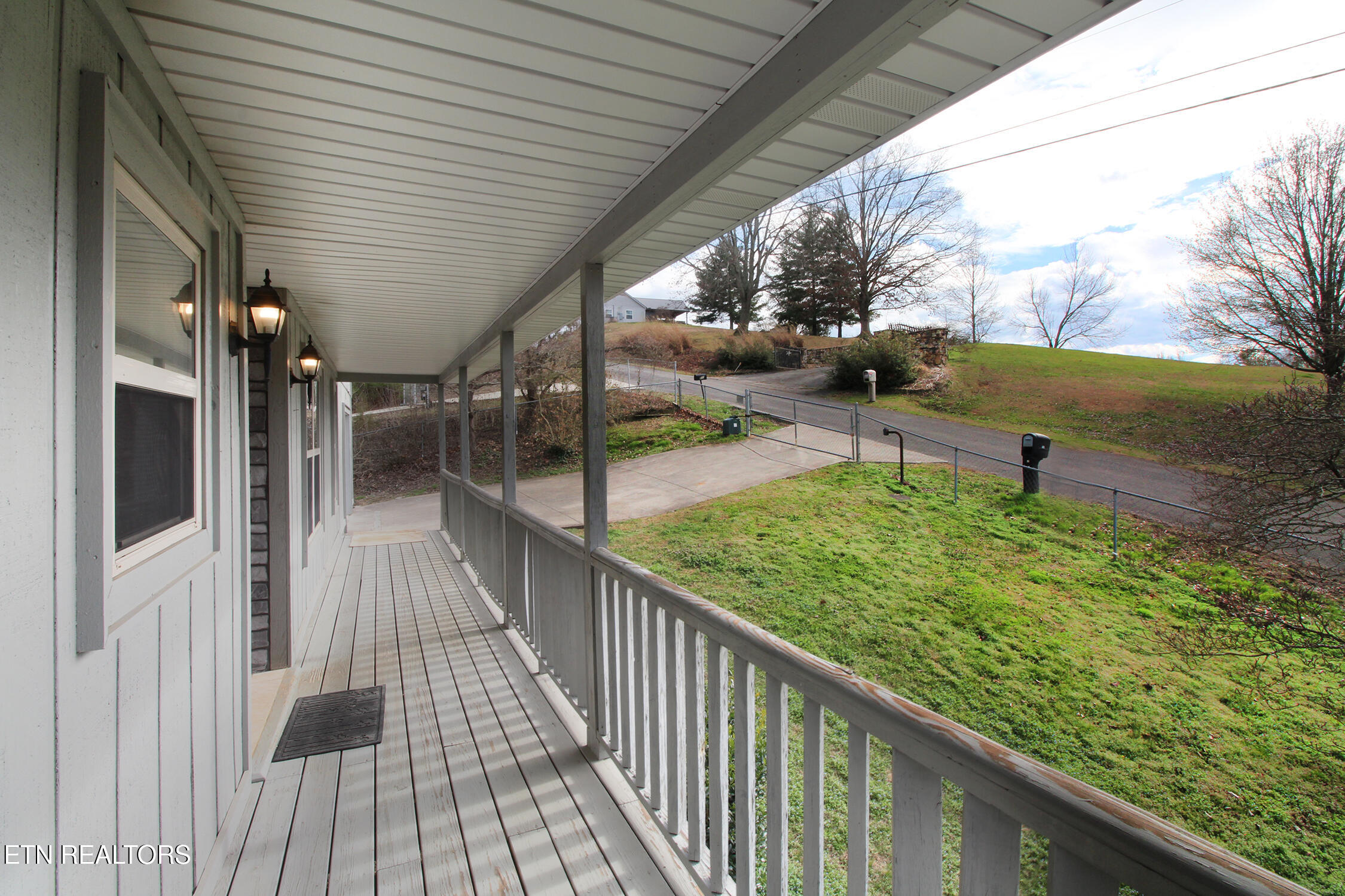 211 Sequoyah Trail Rutledge, TN 37861 - Photo 27 of 58 IMG_0094