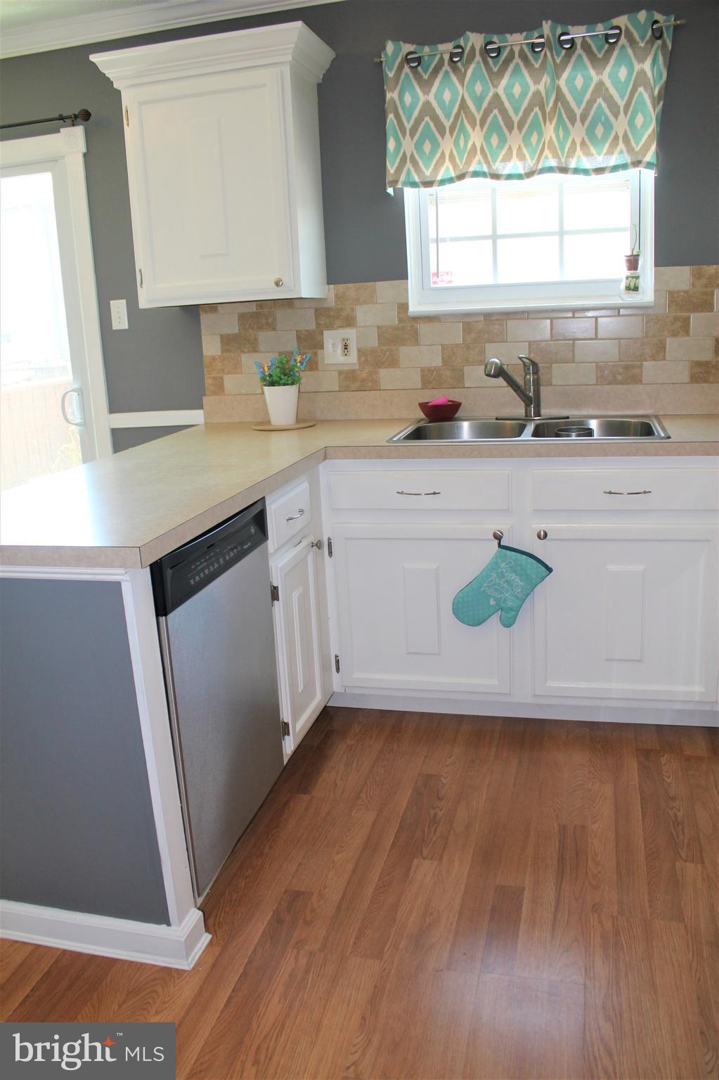 4072 Rustico Road Baltimore, MD 21220 - Photo 14 of 46 NEW dishwasher too!