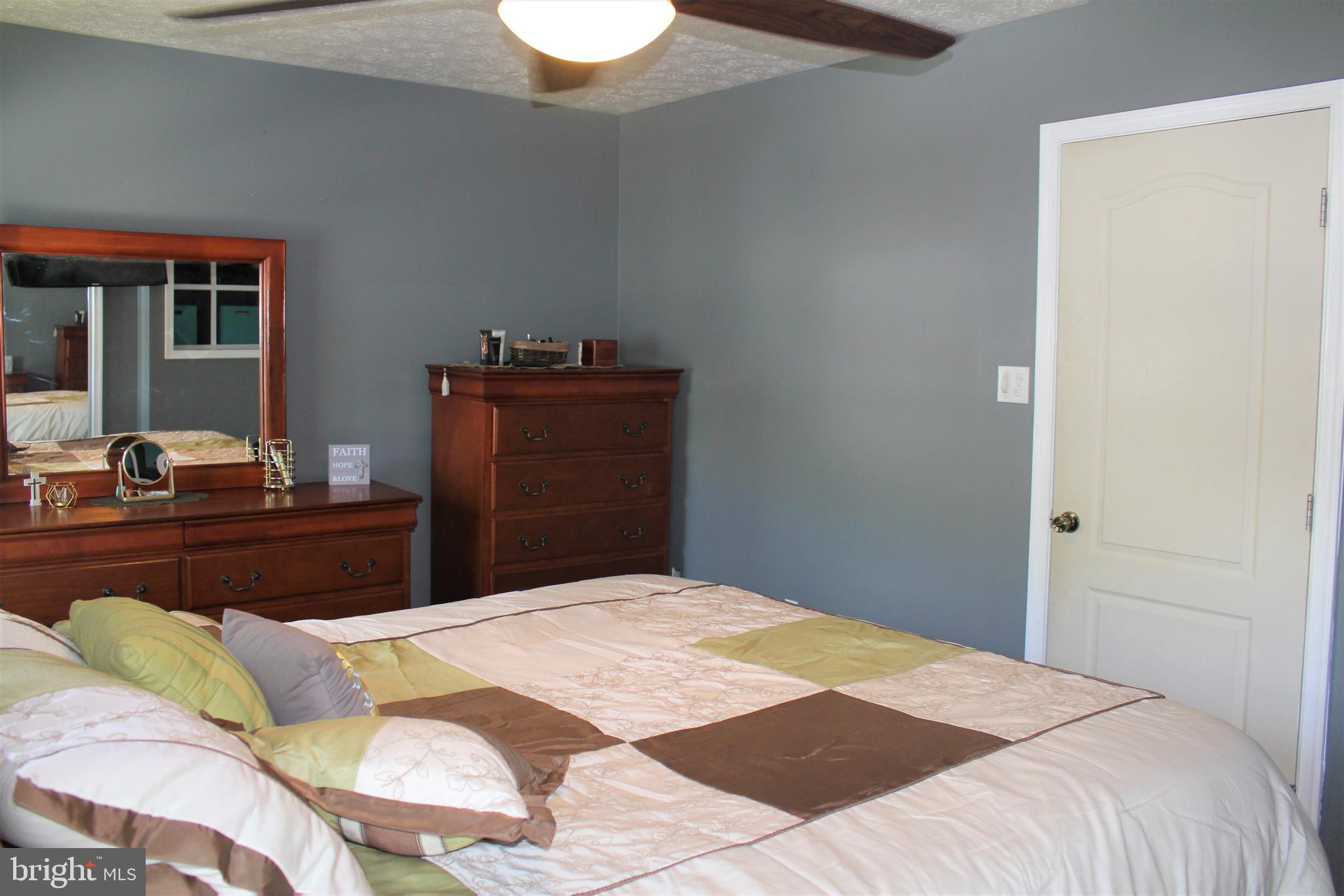 4072 Rustico Road Baltimore, MD 21220 - Photo 18 of 46