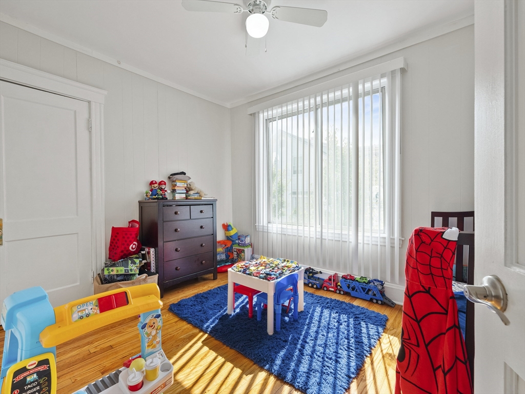 8-10 Edgemere Road, Unit 1 Lynn, MA 01904 - Photo 27 of 36