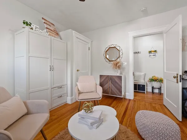 $3,200 | 8-10 Edgemere Road, Unit 1, Lynn, MA 01904