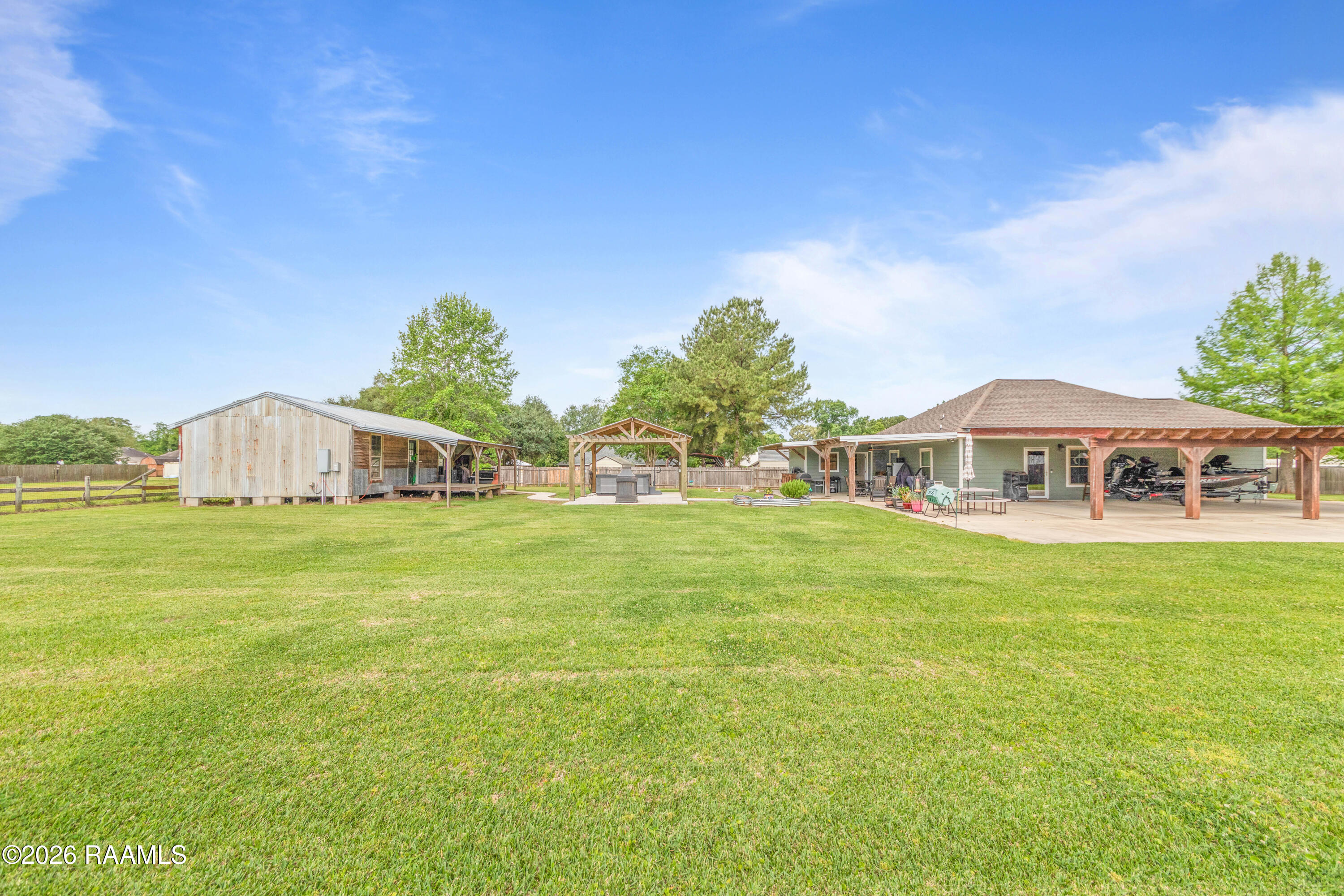 912 Hector Connoly Road Carencro, LA 70520 - Photo 27 of 31 912 B Hector Connoly-17