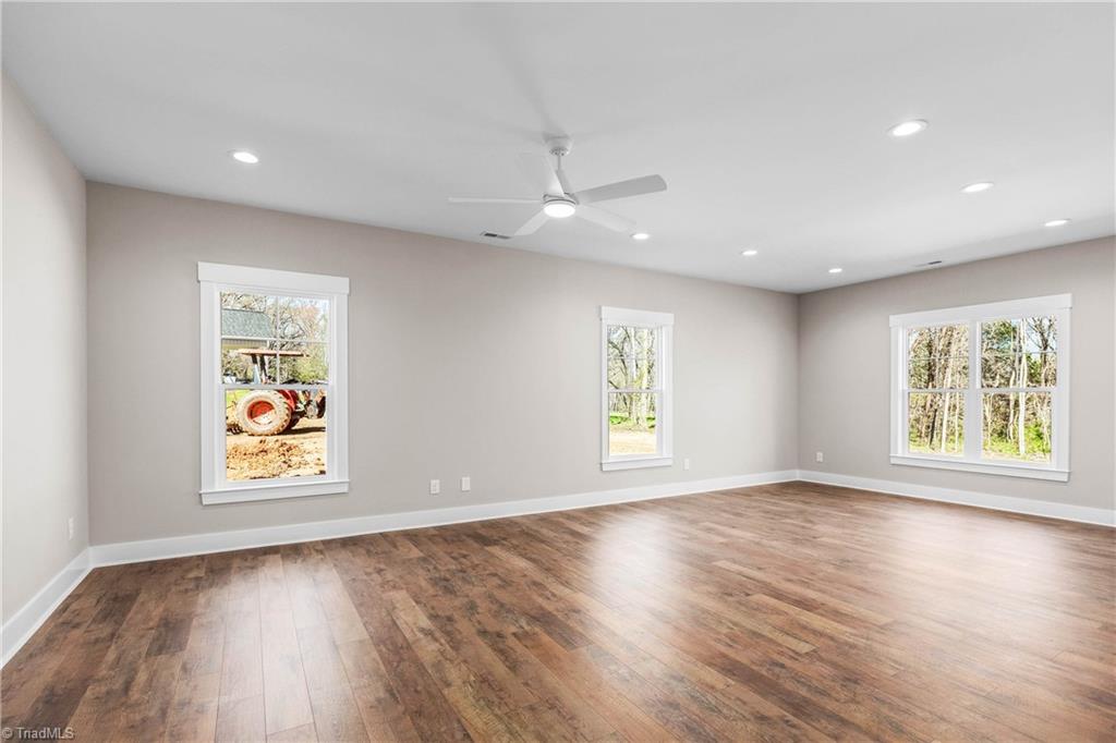 3439 Transou Road Pfafftown, NC 27040 - Photo 4 of 32