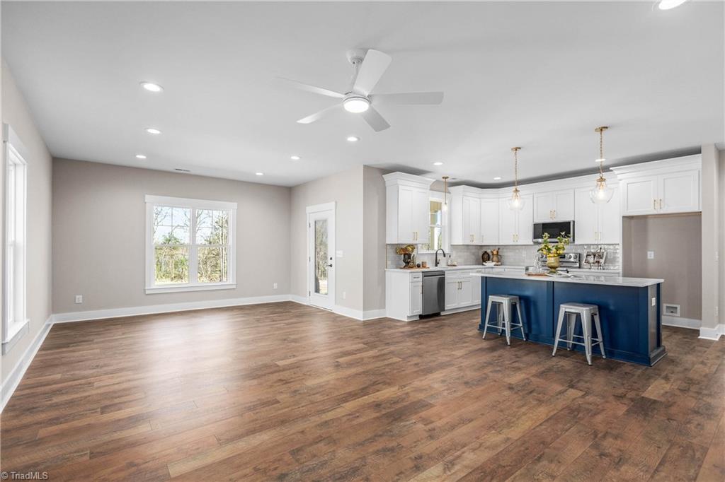 3439 Transou Road Pfafftown, NC 27040 - Photo 7 of 32