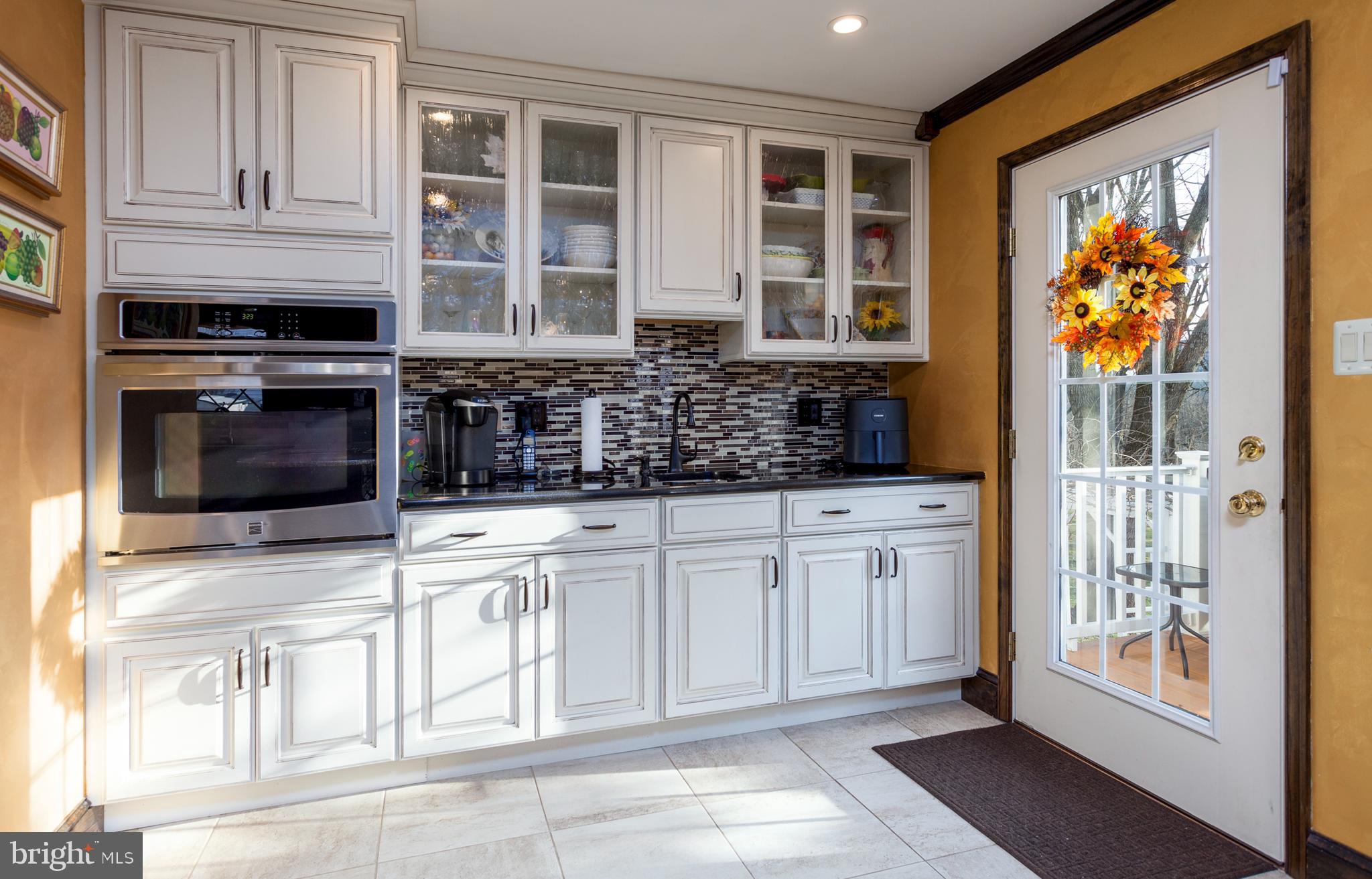 2351 Hillside Drive Eagleville, PA 19403 - Photo 15 of 50 Coffe bar area with wall oven