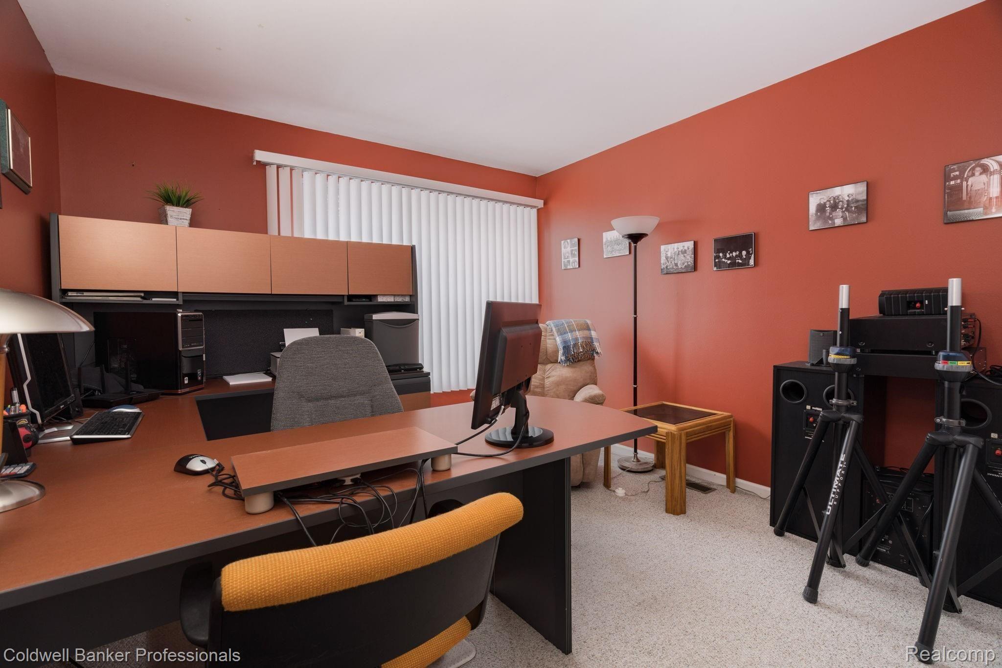 158 Eagle Ridge Road Lake Orion, MI 48360 - Photo 22 of 32 Bedroom 3 currently being used as the office