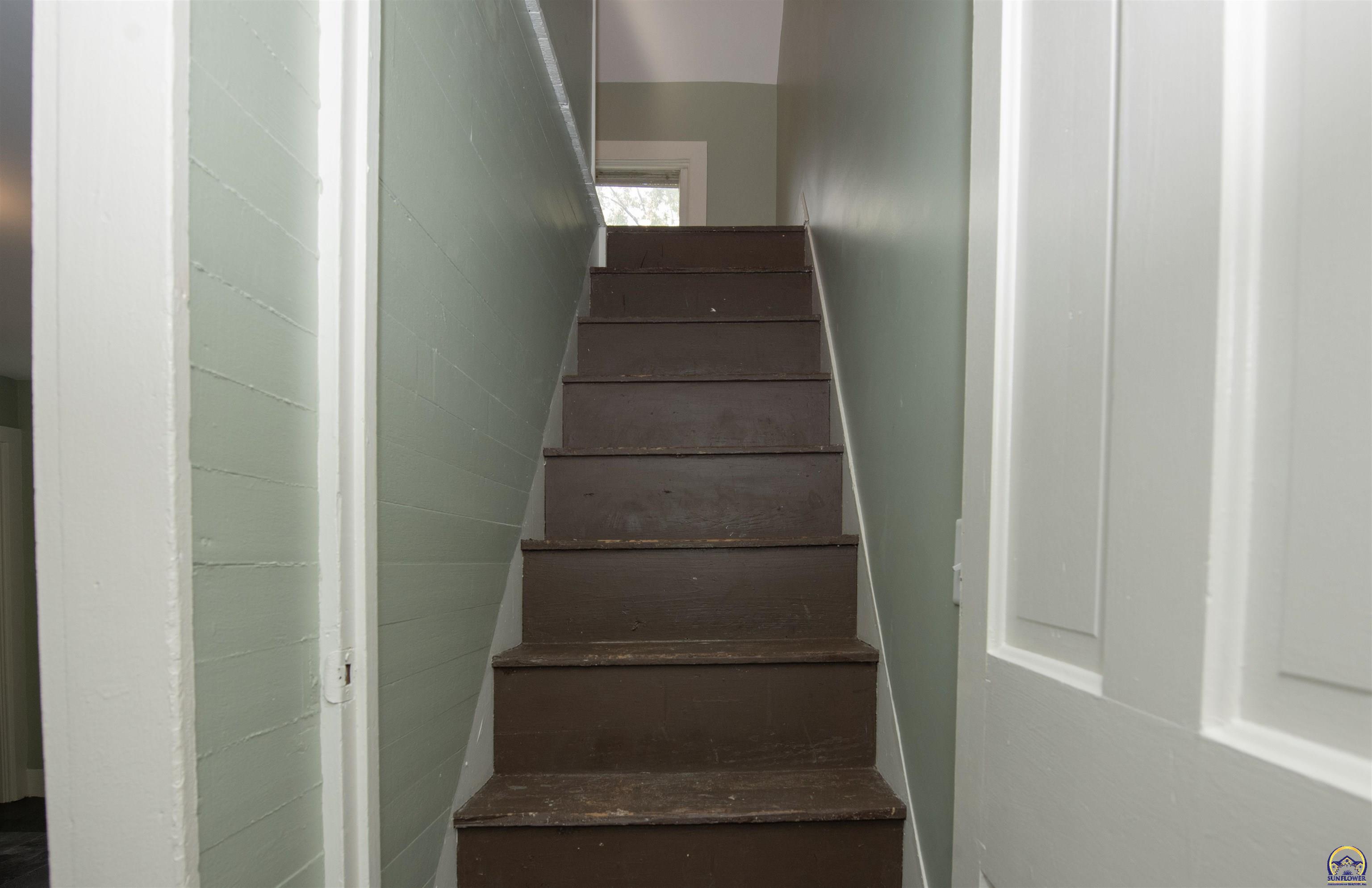 1665 24th Road Waverly, KS 66871 - Photo 11 of 27