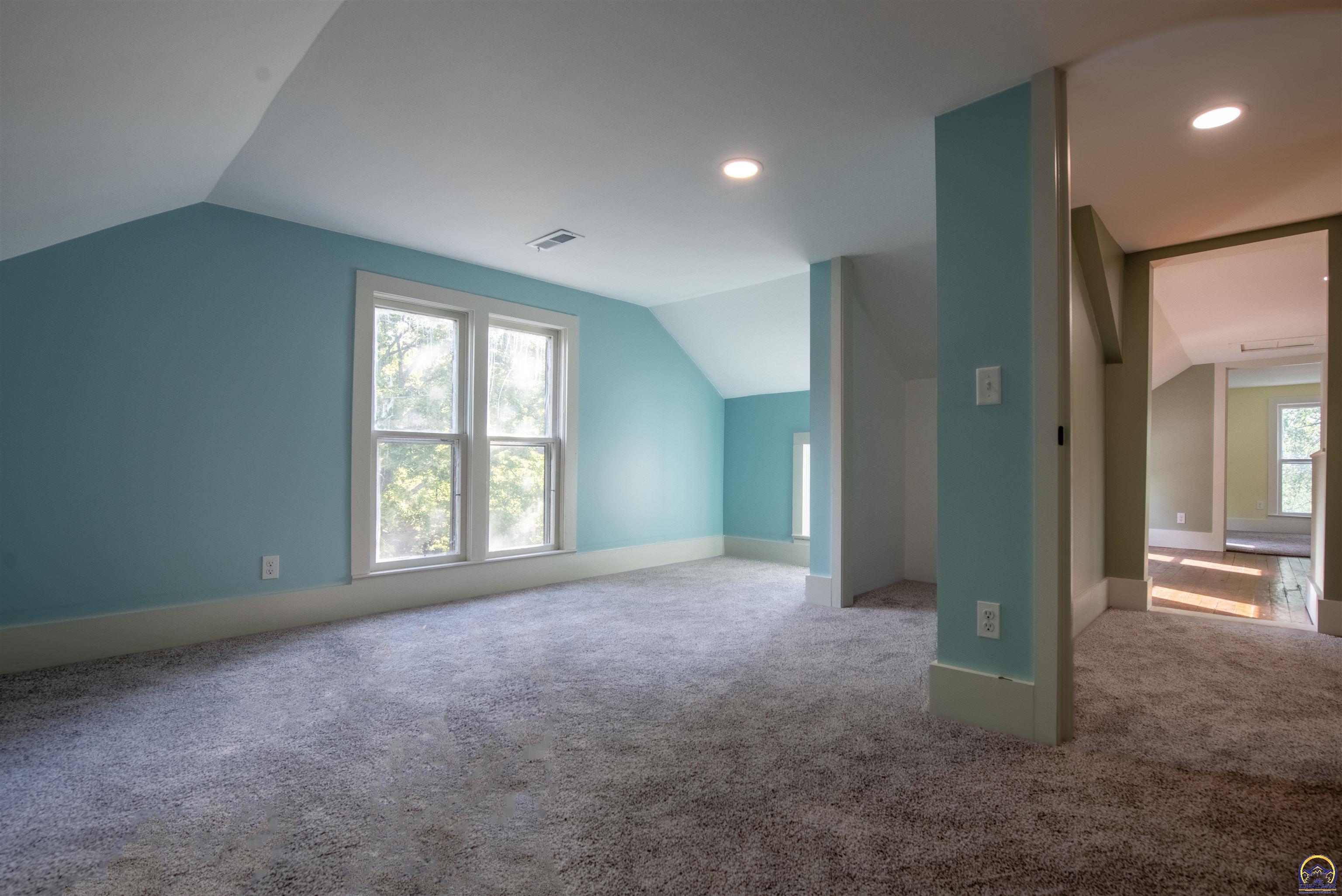 1665 24th Road Waverly, KS 66871 - Photo 15 of 27