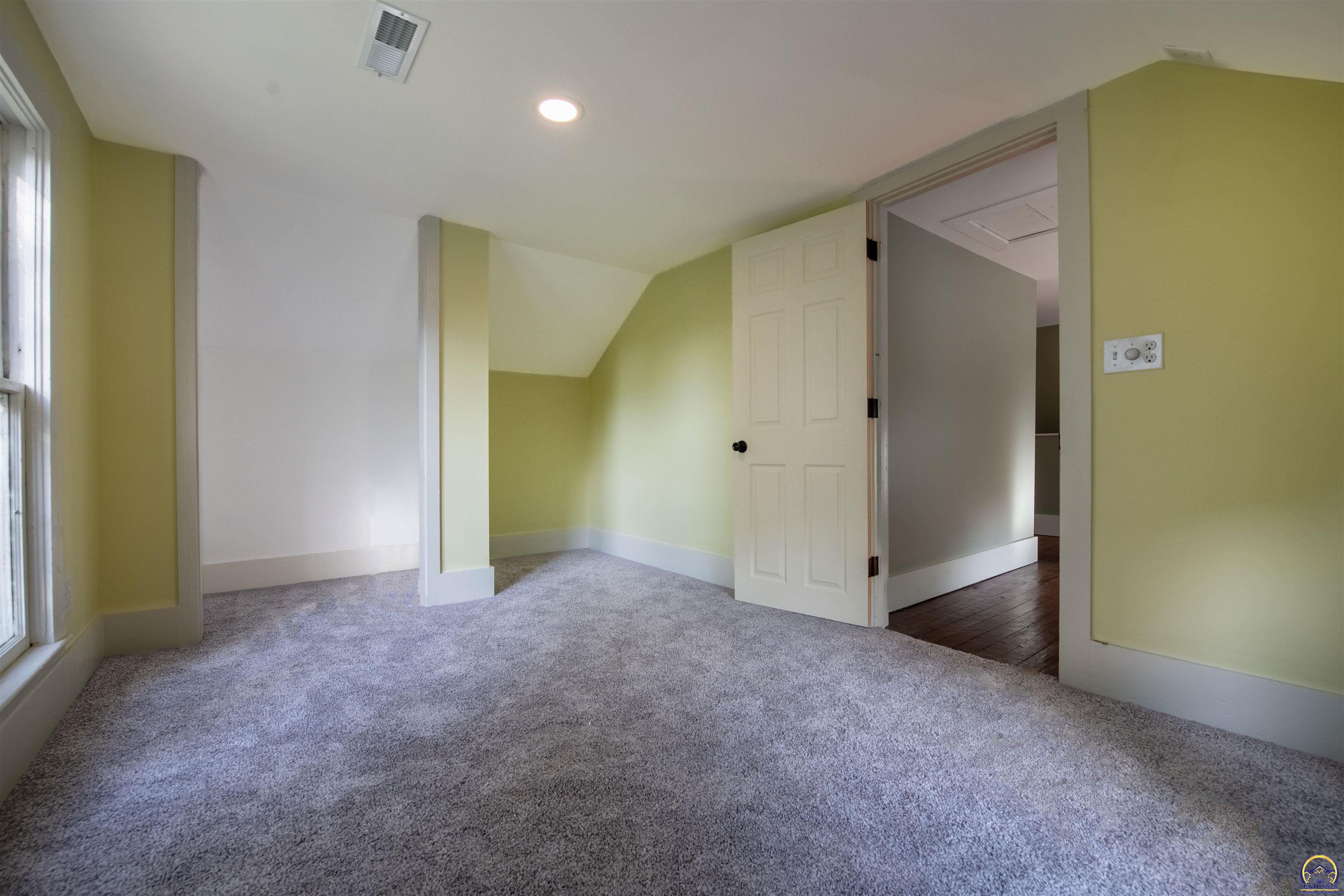 1665 24th Road Waverly, KS 66871 - Photo 16 of 27