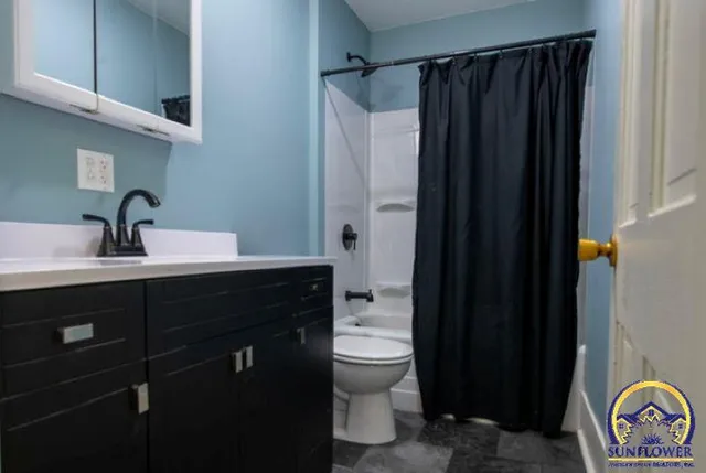 $220,000 | 1665 24th Road, Waverly, KS 66871