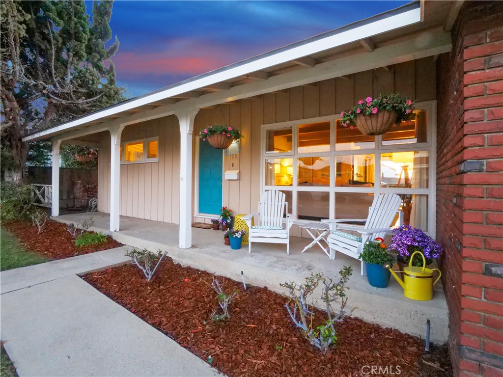 156 Vía Los Altos Redondo Beach, CA 90277 - Photo 1 of 25 a front view of a house with a porch