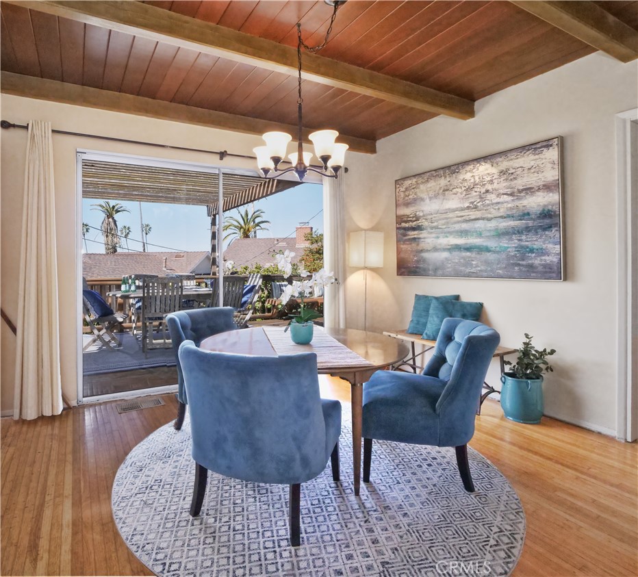 156 Vía Los Altos Redondo Beach, CA 90277 - Photo 6 of 25 a view of a dining room with furniture