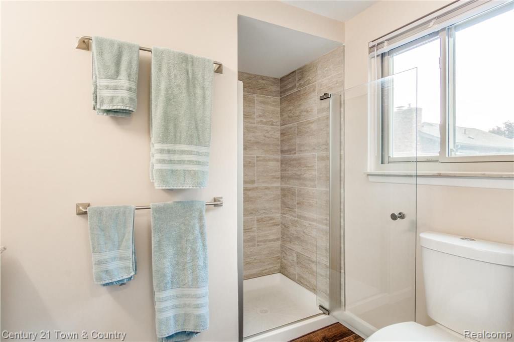 548 Ten Point Drive Rochester Hills, MI 48309 - Photo 32 of 46