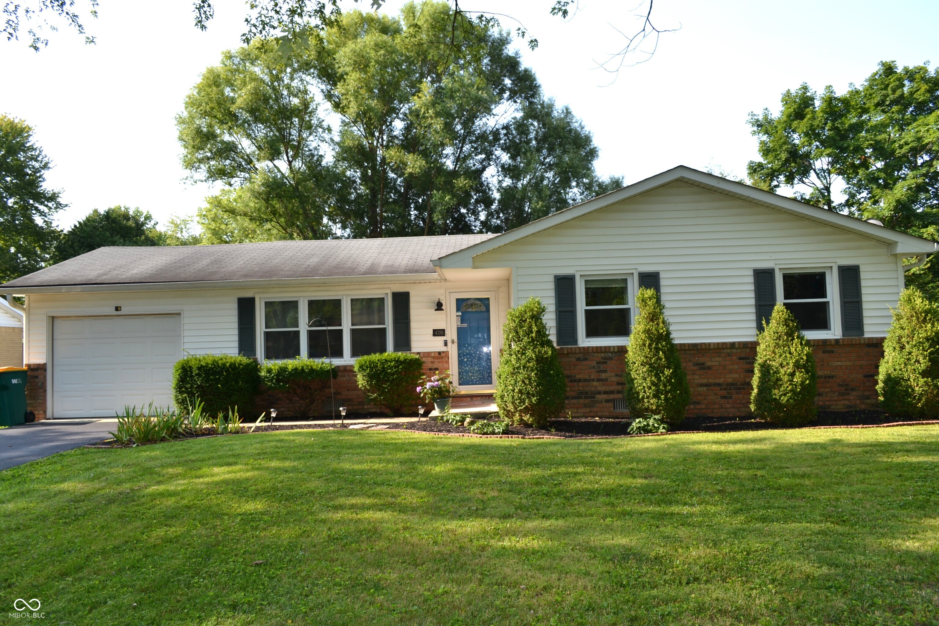 4358 Windsor Road Brownsburg, IN 46112 - Photo 1 of 17 Gallery Image 1